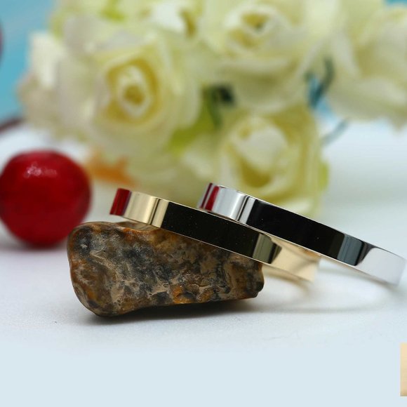 10 K Gold wedding Band 2mm , white gold yellow gold, rose gold, flat high polish - Picture 3 of 3